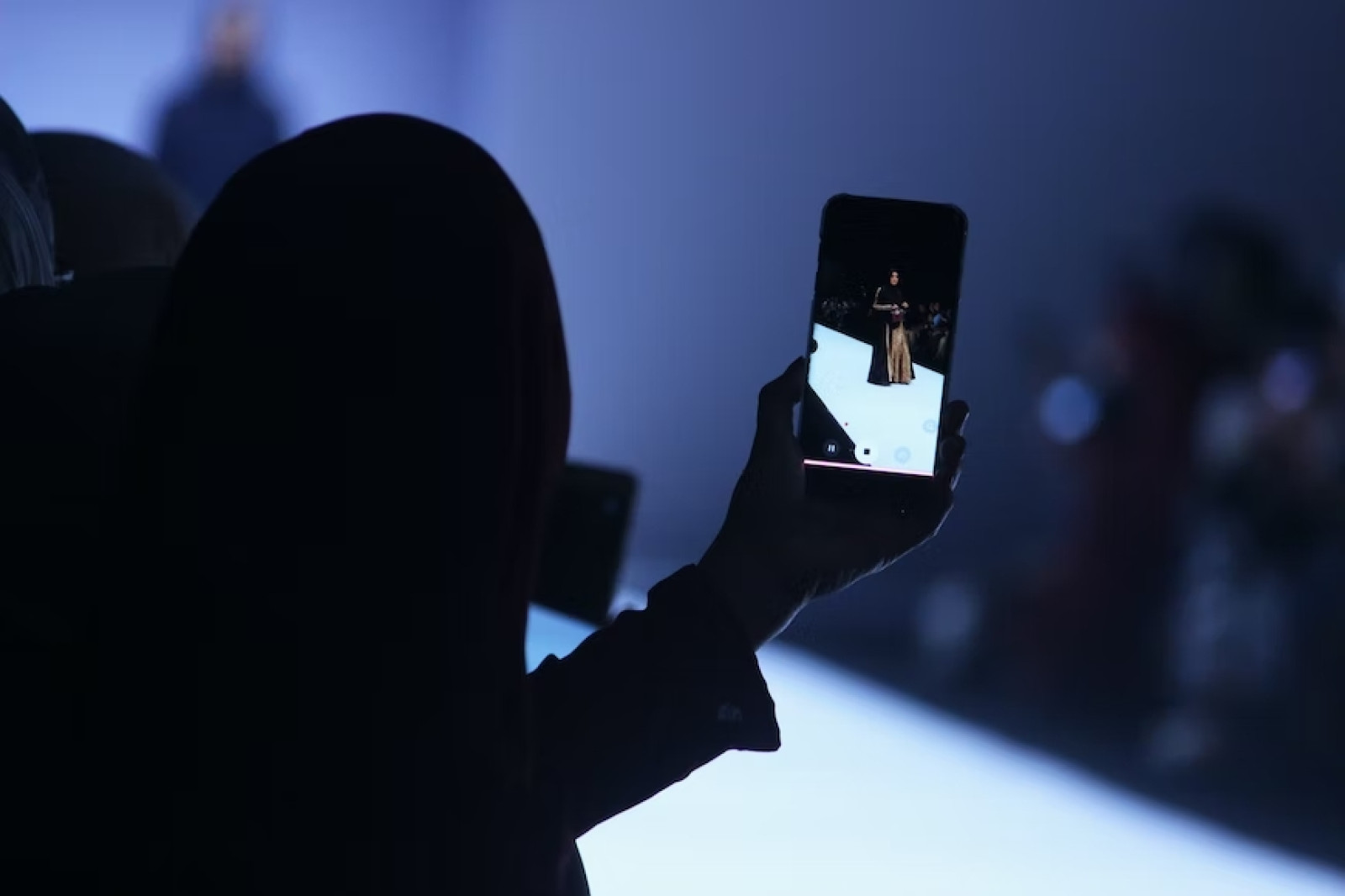 Cara Memotret Foto yang Bagus Menggunakan HP